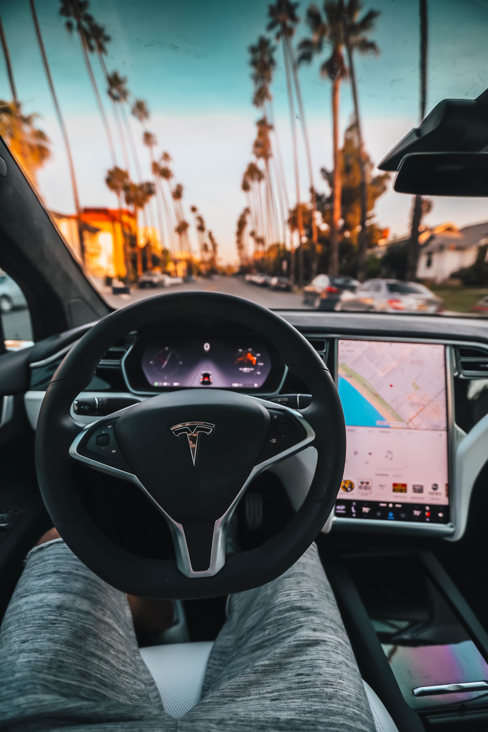 Tesla receives massive Model 3 order from car-rental giant Hertz